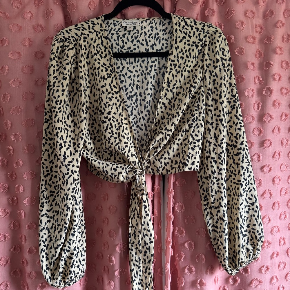 Leopard print crop wrap top.